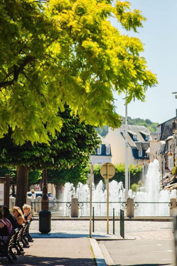 Castel Saint Clair - Trois Pieces - Deauville Centre المظهر الخارجي الصورة