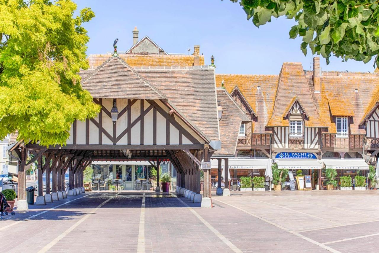Castel Saint Clair - Trois Pieces - Deauville Centre المظهر الخارجي الصورة